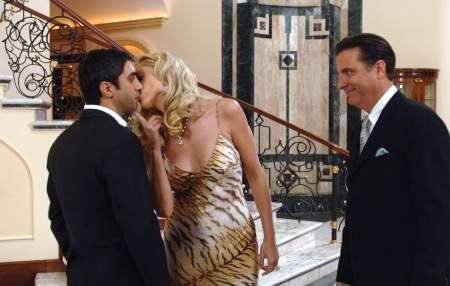 Sharon Stone'den yıllar sonra bomba itiraf. Kurtlar Vadisi’nde Necati Şaşmaz’la sahnesi olay olmuştu. Sette gördükleri şoke etti - Resim: 9